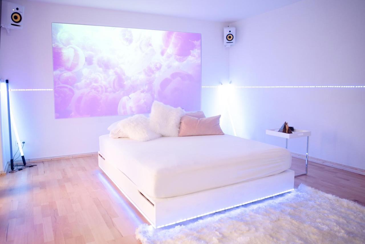Cosy Apartment At Prenzlauer Berg With Terrace And Headphonecinema Берлін Екстер'єр фото
