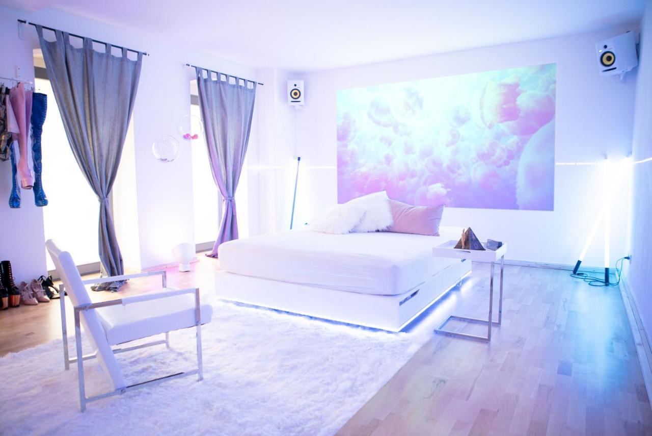 Cosy Apartment At Prenzlauer Berg With Terrace And Headphonecinema Берлін Екстер'єр фото